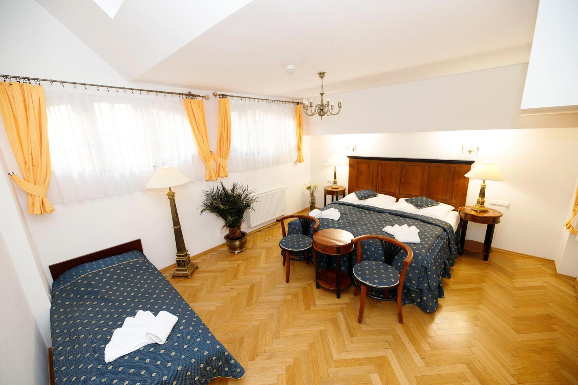 Salvator Hotel カルロヴィ・ヴァリ 部屋 写真